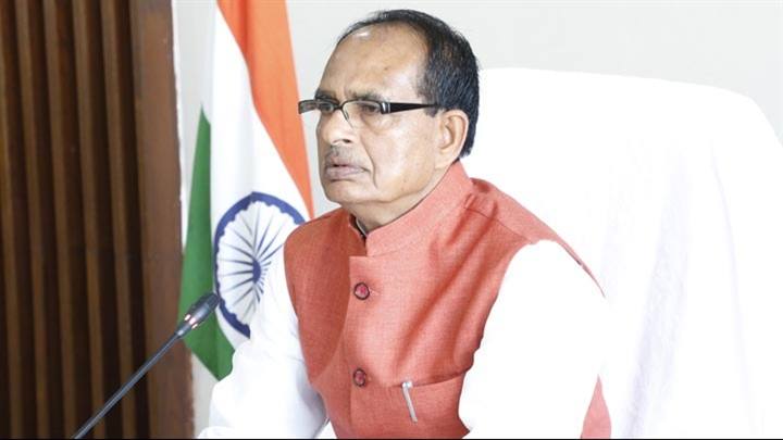 हितग्राही जनता को स्वयं बताएँ शासकीय योजनाओं के लाभ - मुख्यमंत्री श्री चौहान